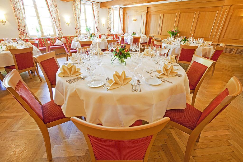 Hotel Gasthof Engel Апенвайер Екстериор снимка